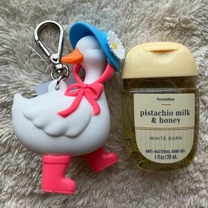 Bath and Body Works Goose Pocketbac Holder